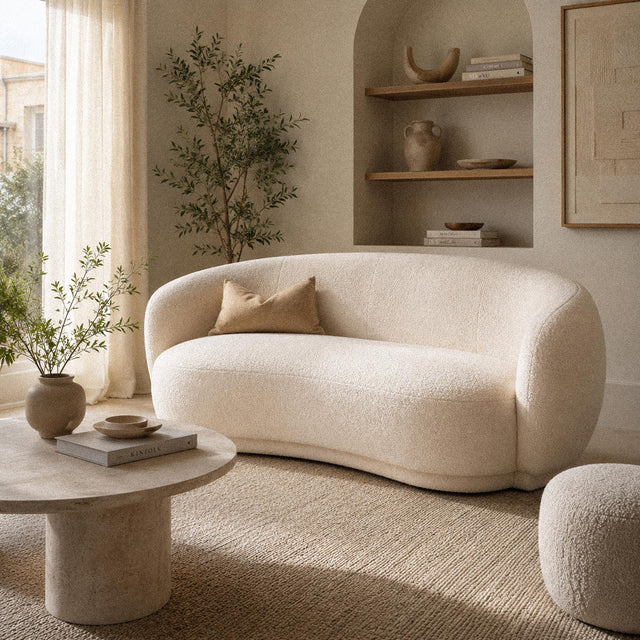Canapé 3 places design organique en bouclette écrue Noma – 190 cm